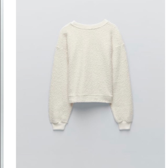 Zara Sweaters - Textured sweater